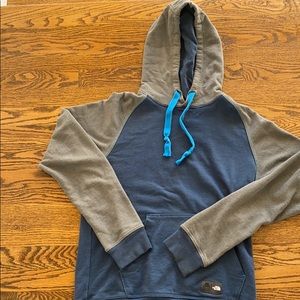 Men’s north face hoodie